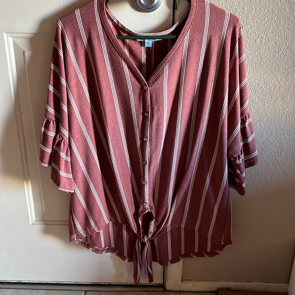Women’s boutique top, size Medium